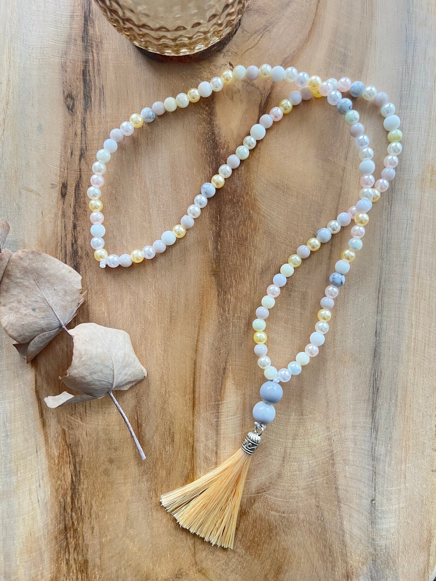 Bijou de voiture ALBA blanc